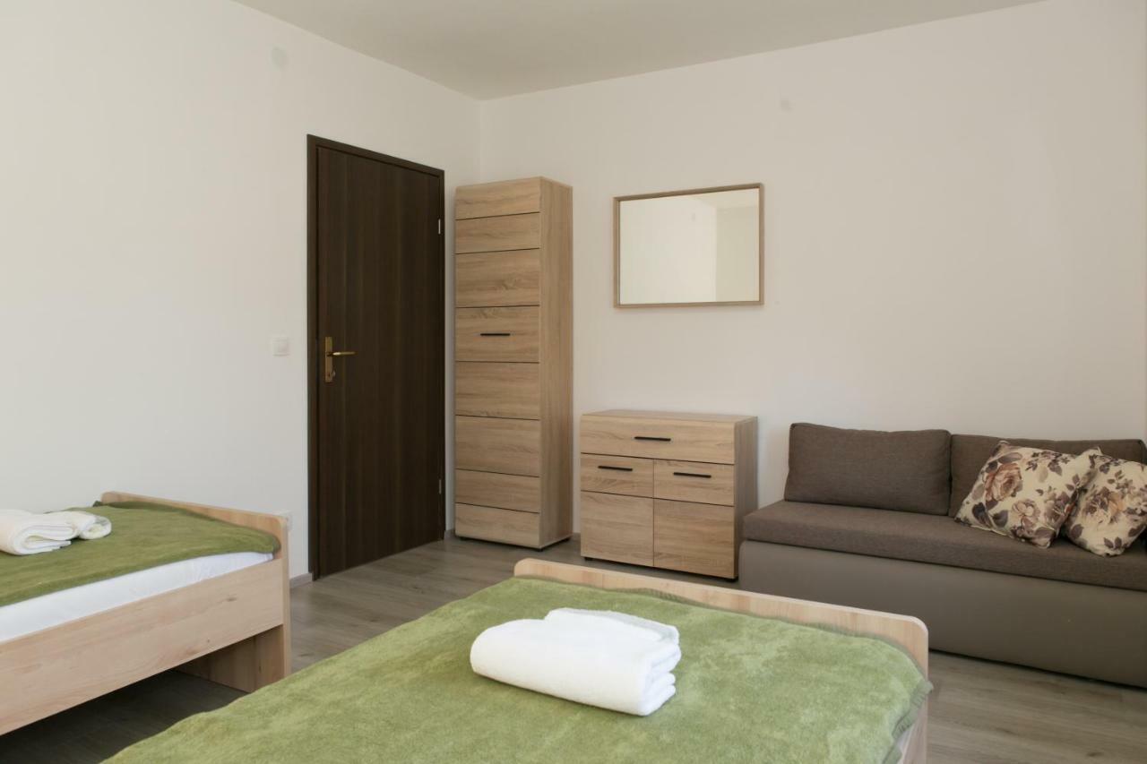 Apartman Lori Otočac Εξωτερικό φωτογραφία